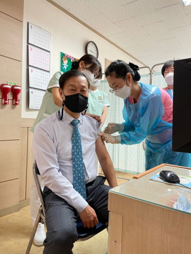 경주동산병원도 3월5일부터 코로나 백신접종 시작되었습니다. 관련사진